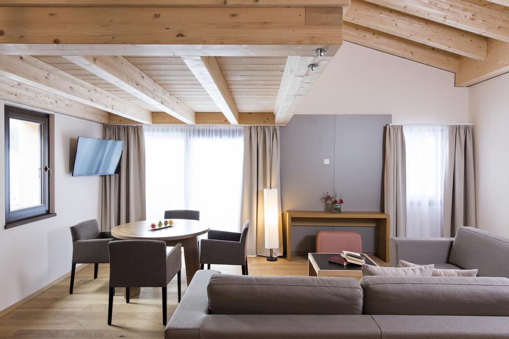 Hotel Palue Понтрезіна Екстер'єр фото