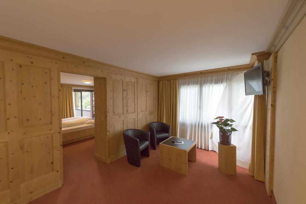 Hotel Palue Понтрезіна Екстер'єр фото